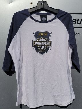 Woman's Harley-Davidson Museum 115th Anniversary Raglan Shirt L-XL